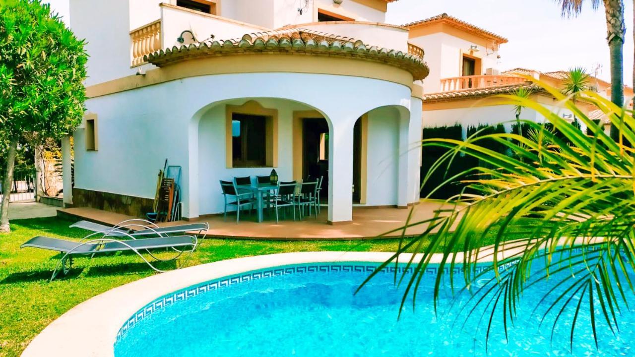 El Palmar With 3 Bedrooms Close To The *
