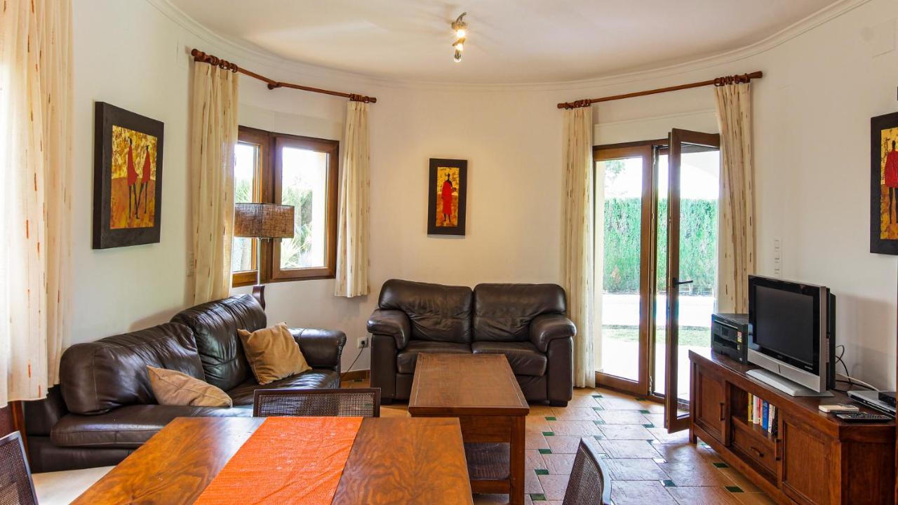 Villa El Palmar With 3 Bedrooms Close To The