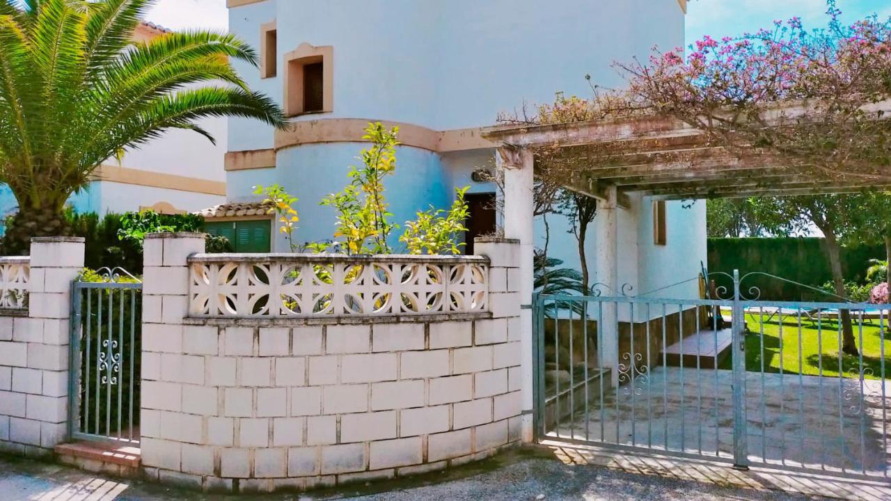 El Palmar With 3 Bedrooms Close To The *