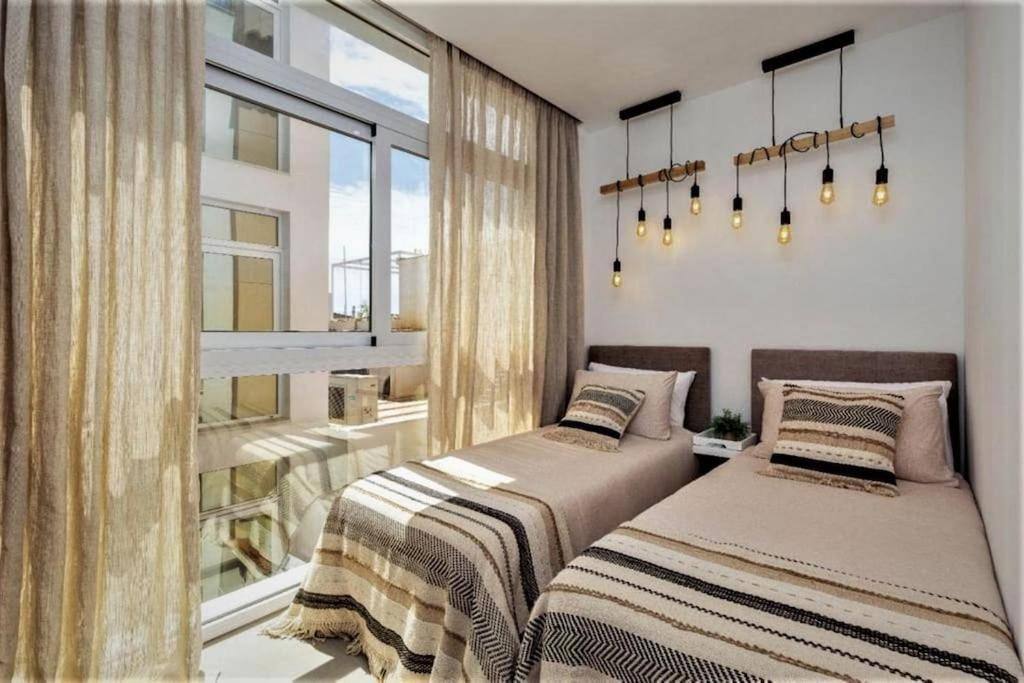 La Cala Beach, La Cala De Mijas. Apartment *