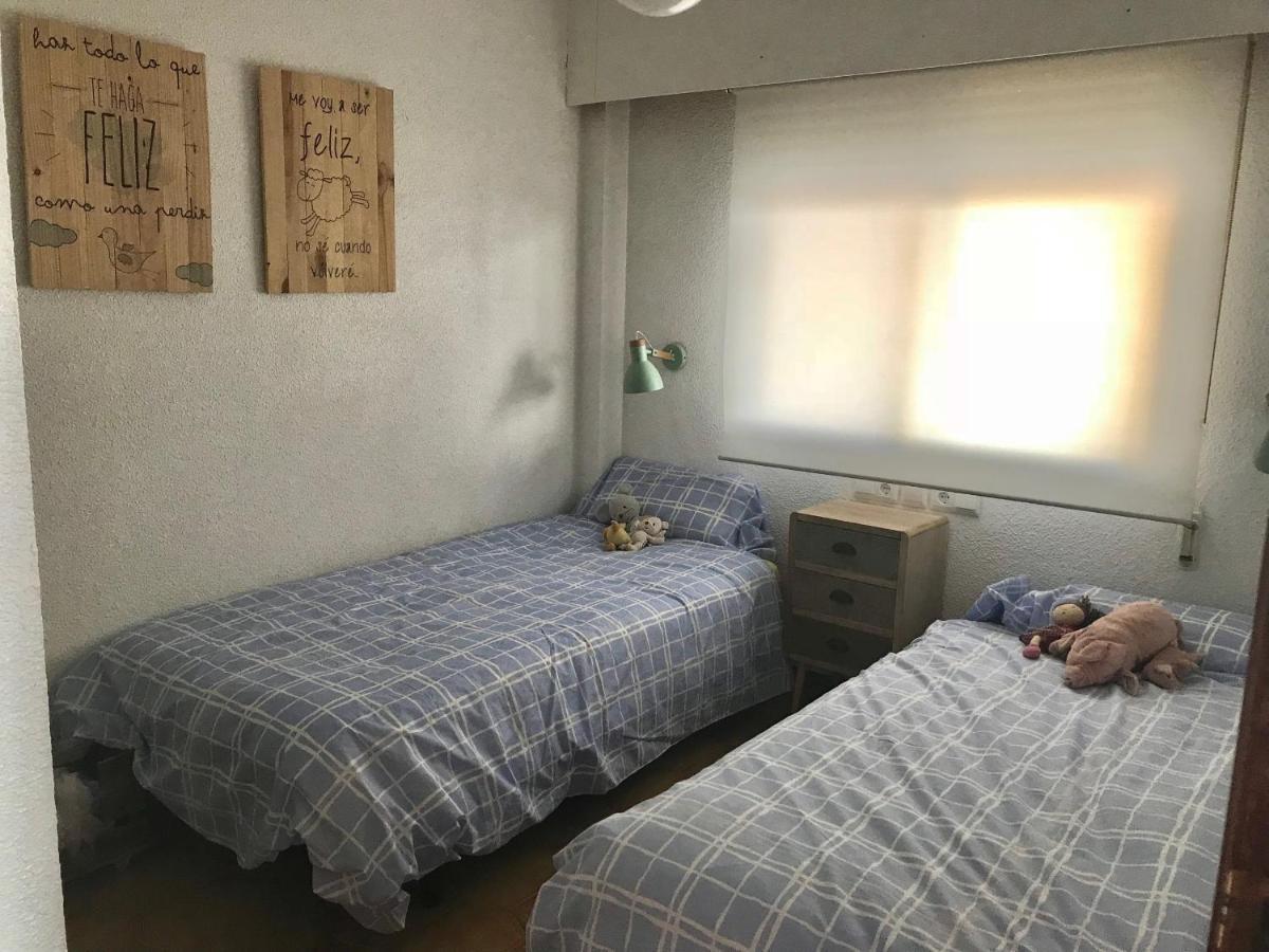 Apartamento Vegas, Esc-1, 4-8