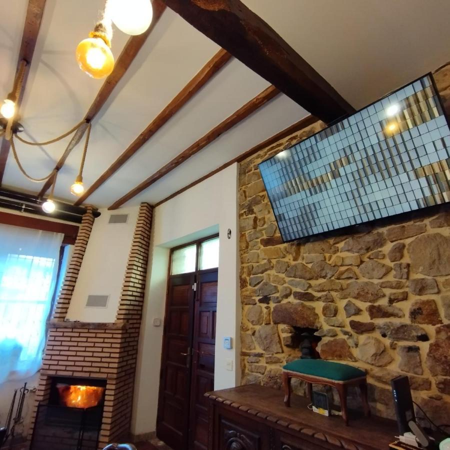 Habitación Triple En Caserío A 8km De Bilbao *