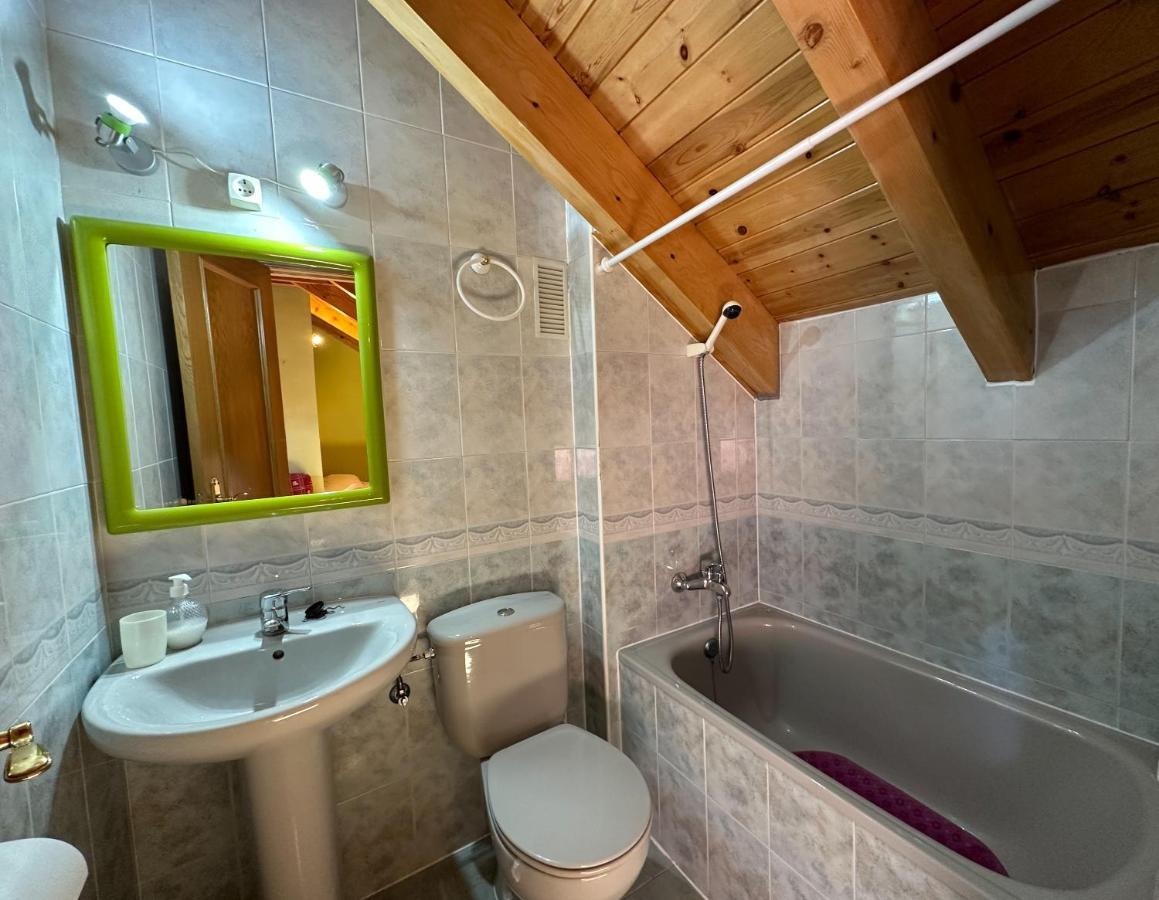 Apartamento Acogedor Atico Duplex En El Centro En Biescas/4pax Biescas (Aragon)