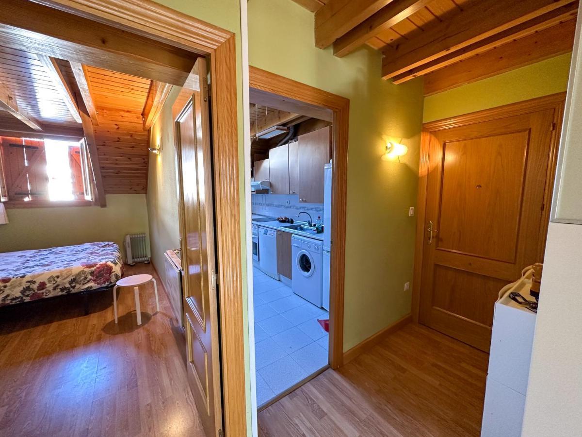 Acogedor Atico Duplex En El Centro En Biescas/4pax Biescas (Aragon)