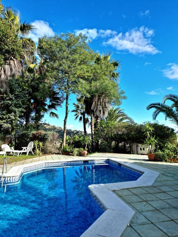 Villa Le Cheffy House