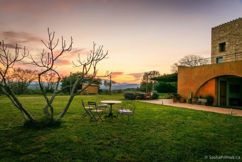 Mas Coquells, Preciosa Masia En Plena Natura