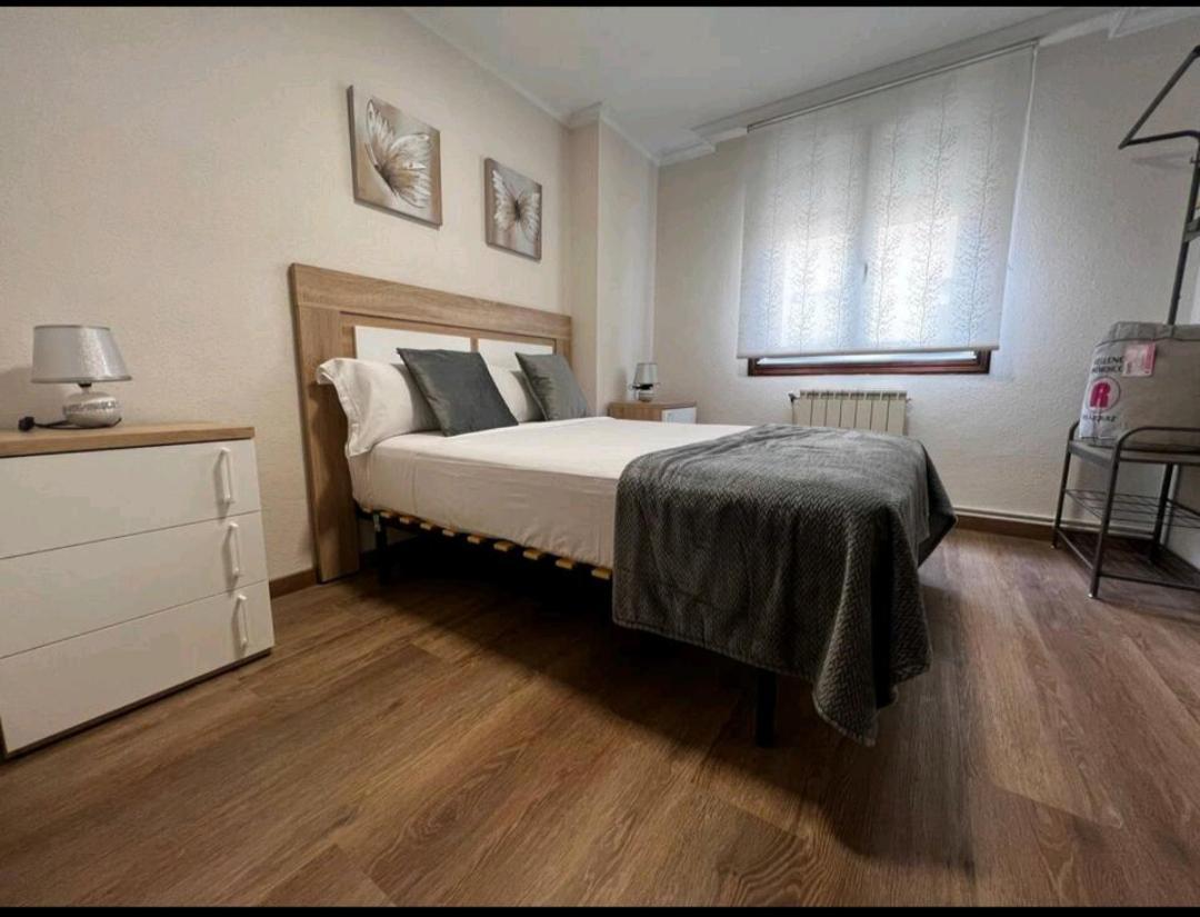 Castineiras Street Apartment *