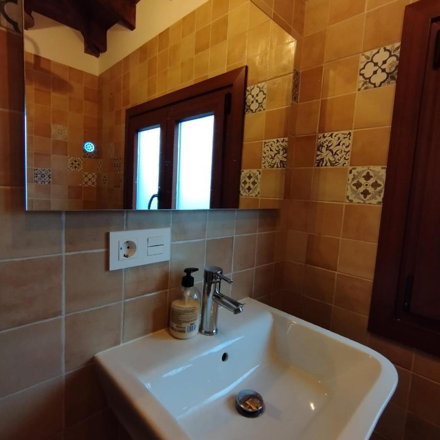 2. Habitación Doble A 8 Km De Bilbao. Baño Compartido Habitación en casa particular *
