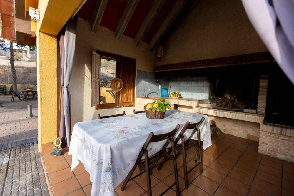 Casa Rural Familiar Piscina Sierra Balumba *