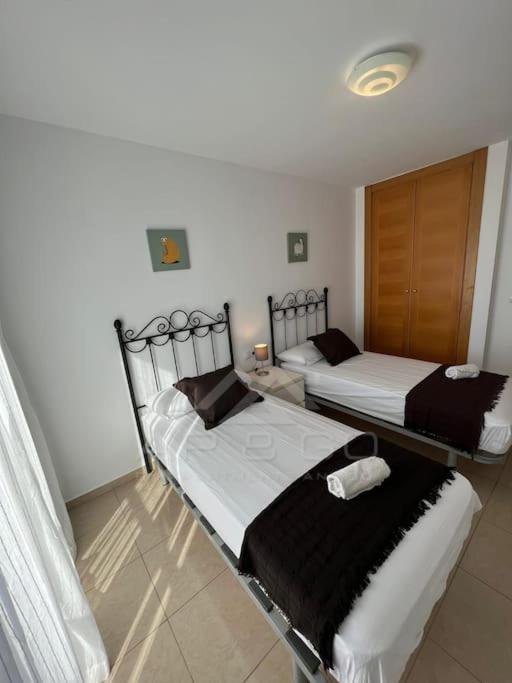 Apartment 5 Square