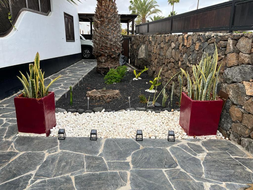 A Pie De Mar Costa Teguise