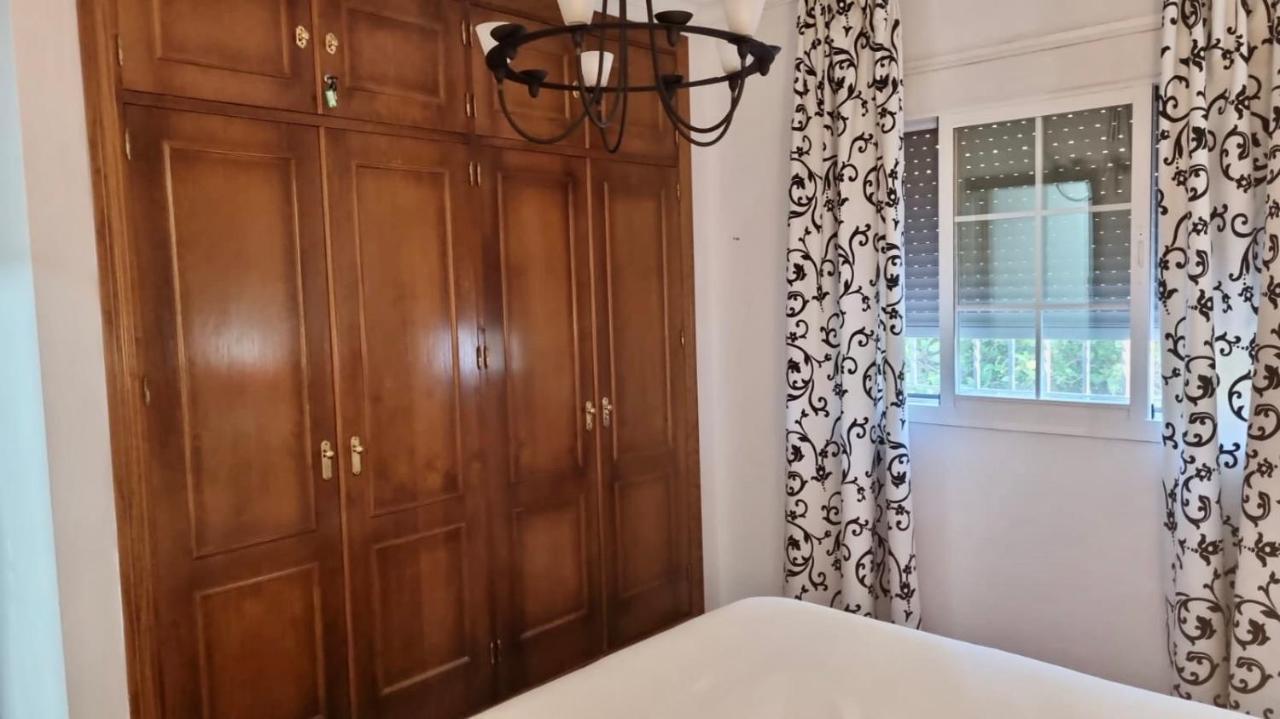 Torrealta, 4000 M2 Villa Cadiz