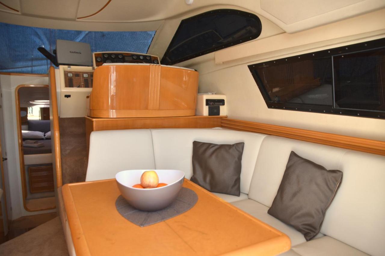 Luxury Yacht Kamikara Botel San Miguel de Abona