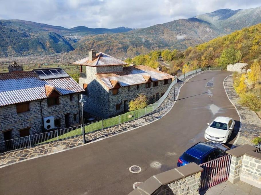 Casa Balcon De Pirineos - Biescas * Gavin