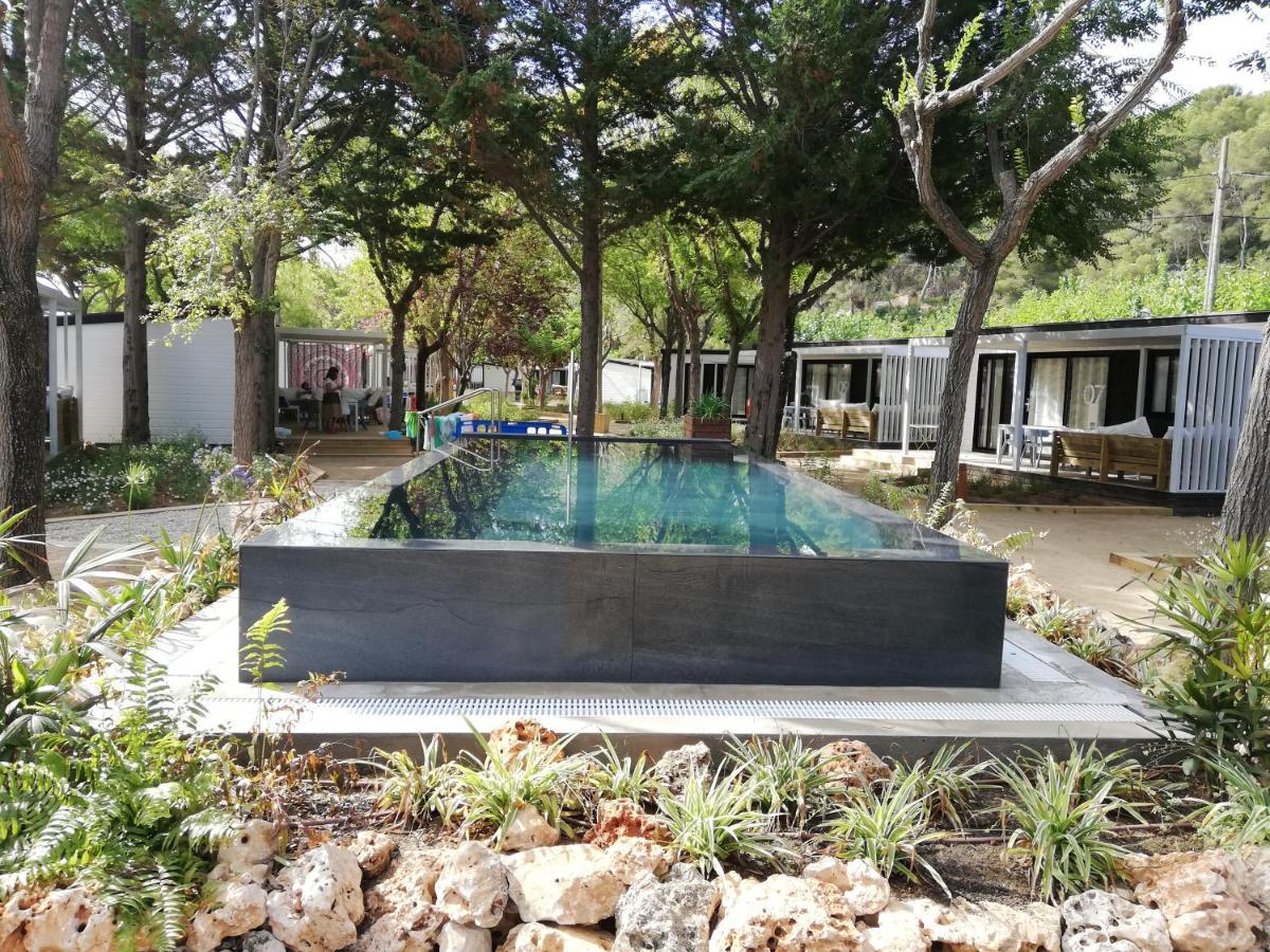 Camping Tamarit Beach Resort 4*