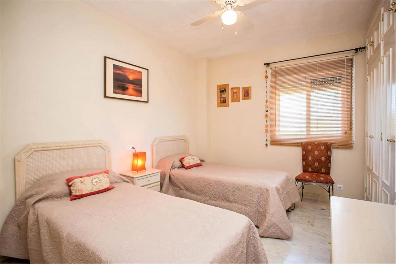 Lets In The Sun - - With Sea Or Pool Views Apartamento La Cala De Mijas