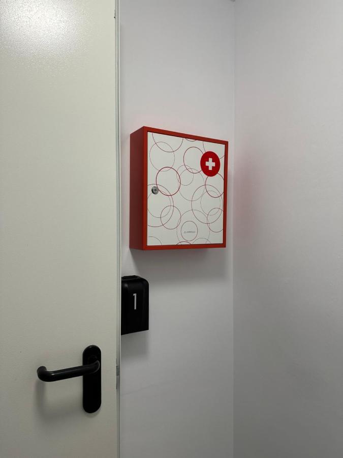 Bocairenthomes, En Pleno Centro De Bocairent, Con Piscina Y Parking Privado