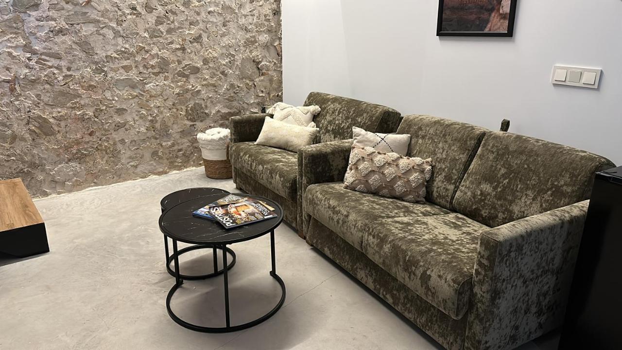 Bocairenthomes, En Pleno Centro De Bocairent, Con Piscina Y Parking Privado *