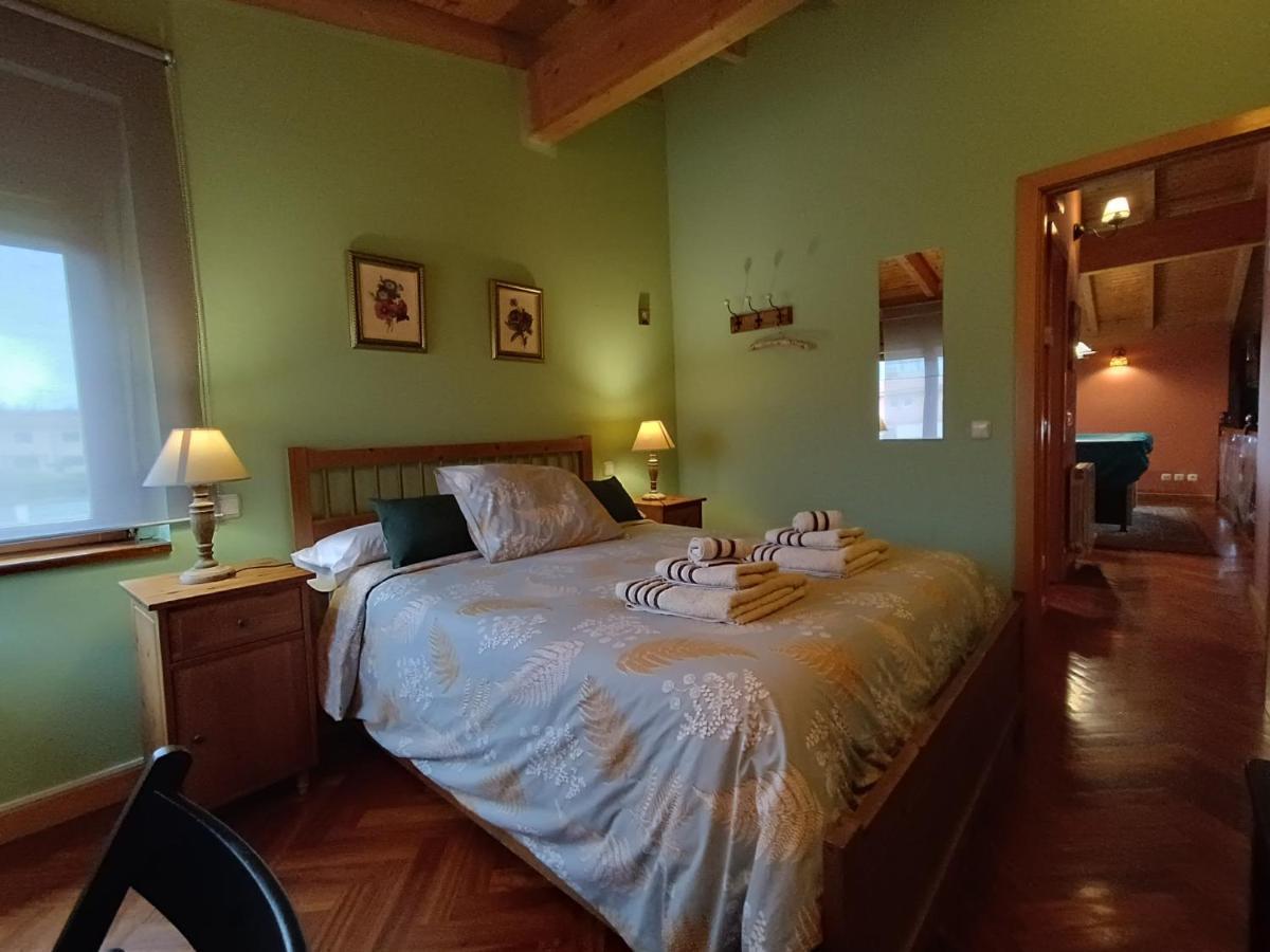 Cuarenta Y Ocho Luces Country house Burgos
