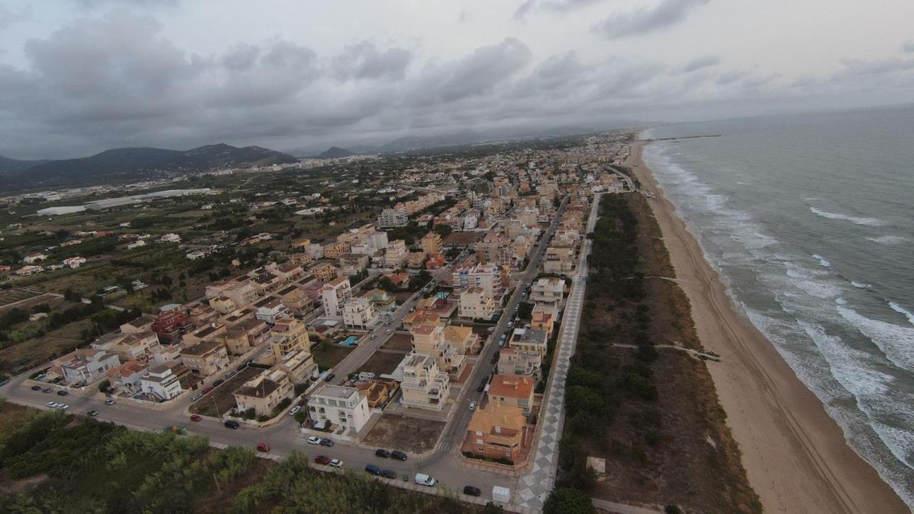 Gran Terraza Cerca Del Mar.