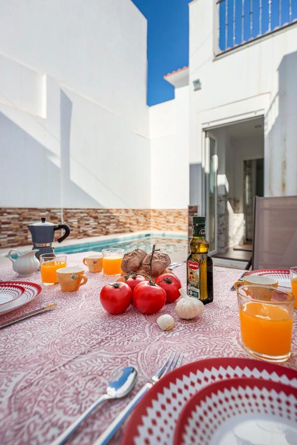 Casa A 5 Min De Sevilla Com Piscina Сasa de vacaciones Camas
