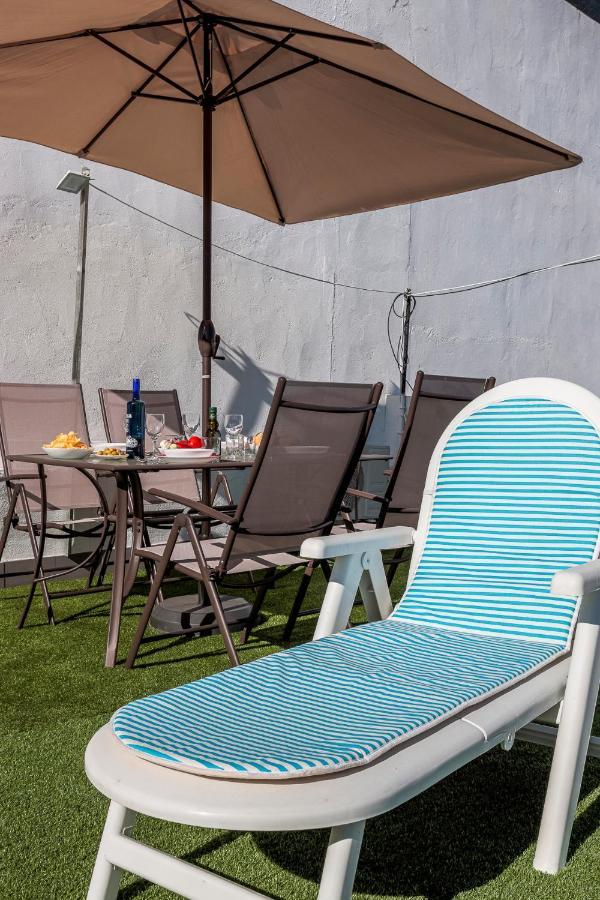 Сasa de vacaciones Casa A 5 Min De Sevilla Com Piscina Camas