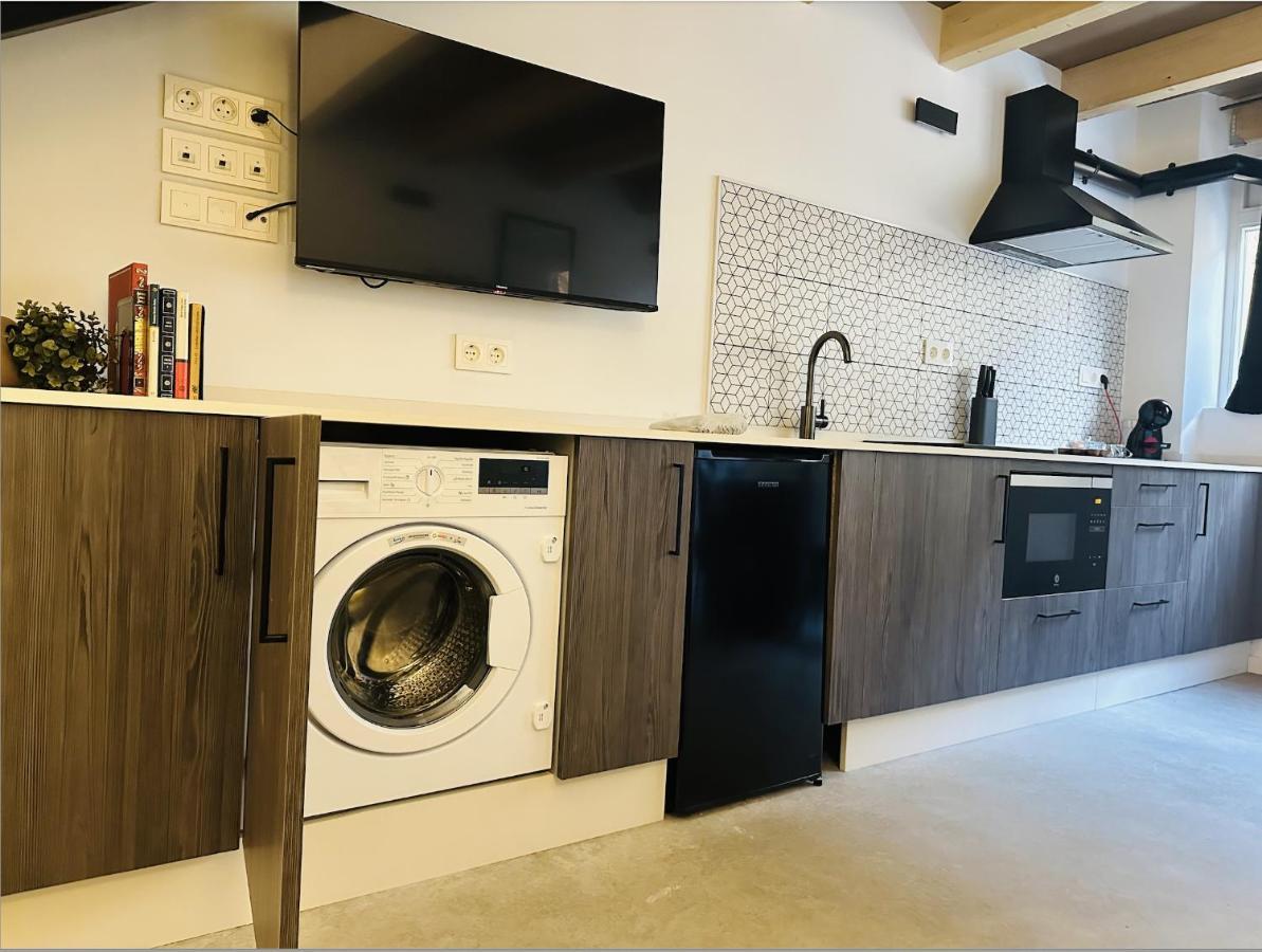Apartment Bocairenthomes, En Pleno Centro De Bocairent, Con Piscina Y Parking Privado Bocairent