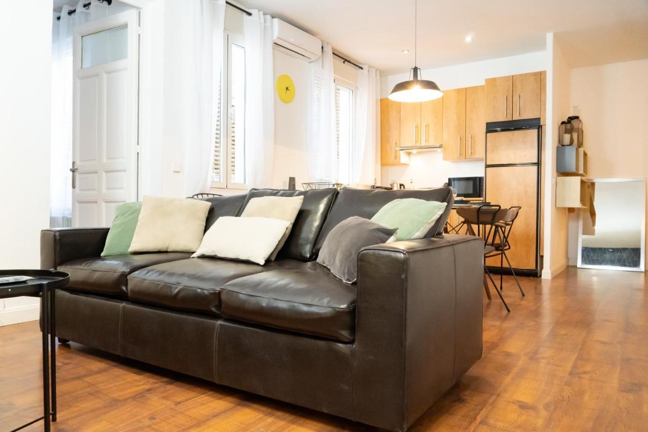 Modern In Downtown Area-2beds 1bath-plaza Mayor *