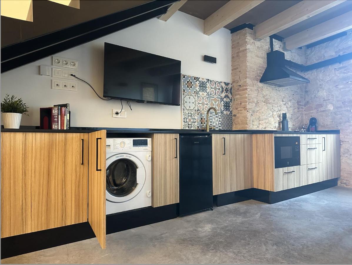 Bocairenthomes, En Pleno Centro De Bocairent, Con Piscina Y Parking Privado Bocairent