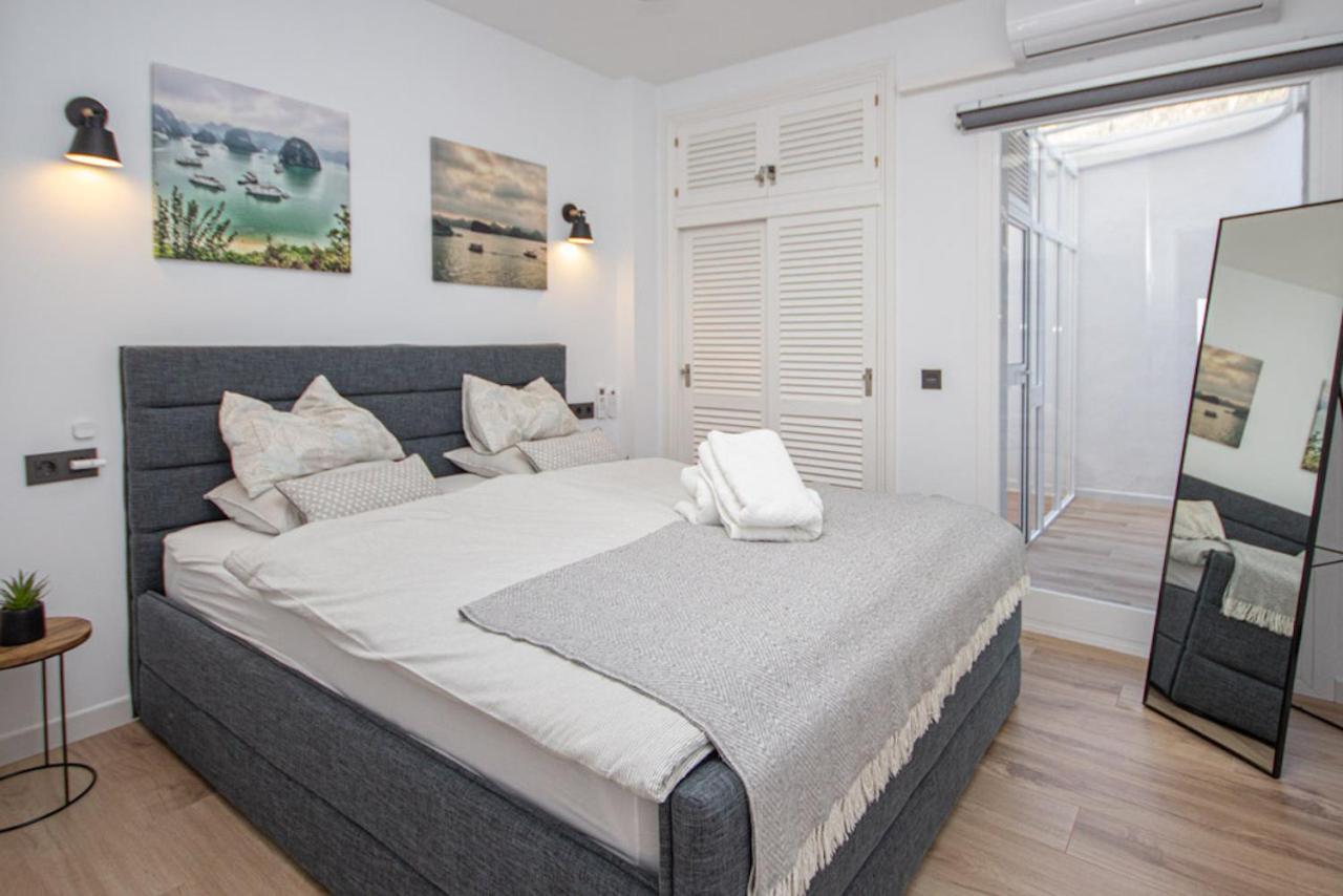 Wonderful 2 Bed With Stunning Sea Views Sitio de Calahonda