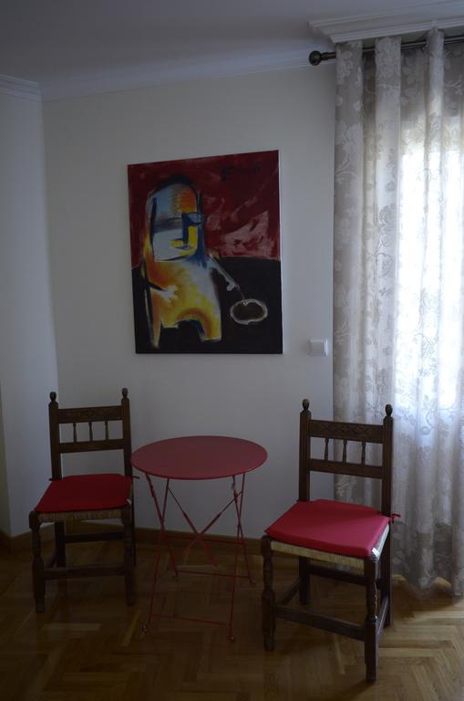 Ostadar Pensión Los Arcos