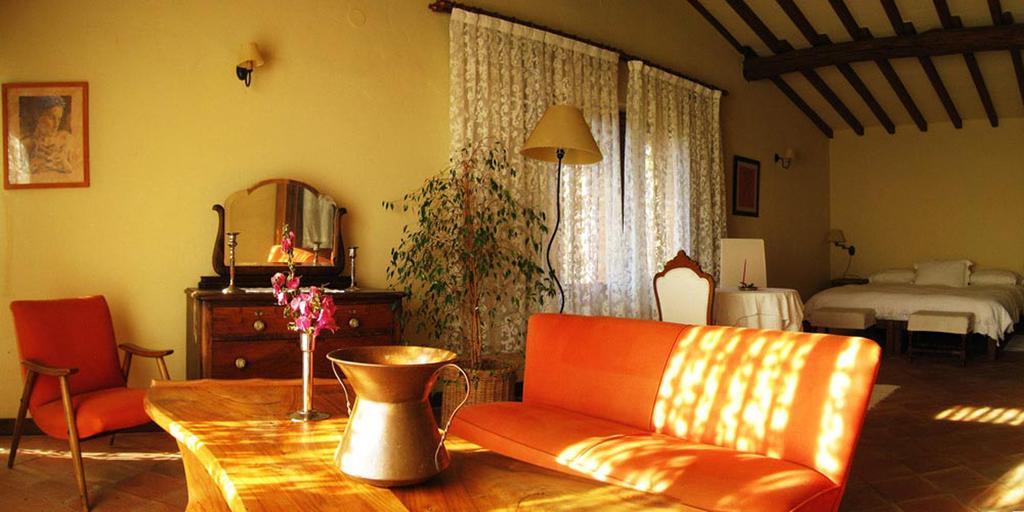 Casa Rural Fuentes De Agata Country house *