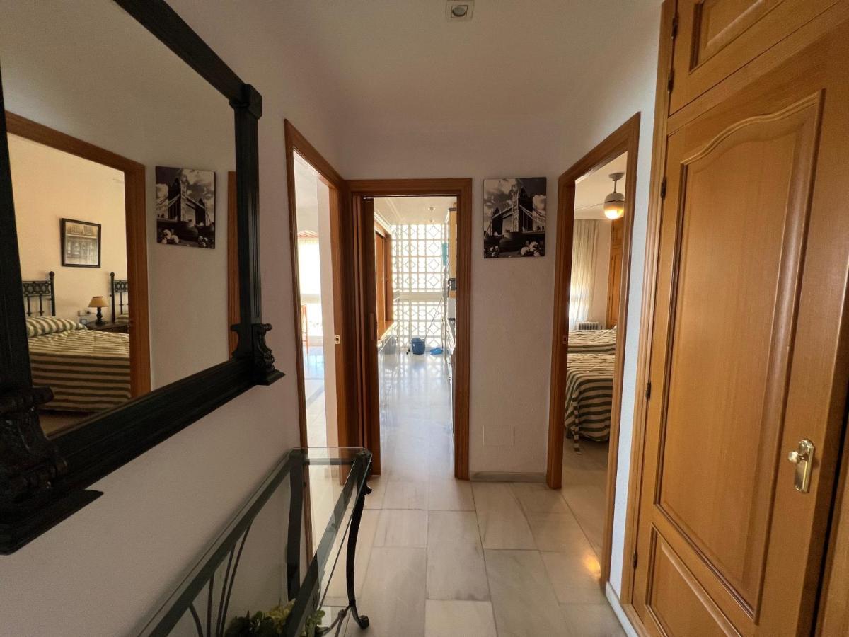 Apartamento Primera Linea De Playa En Bahía De Levante,águilas