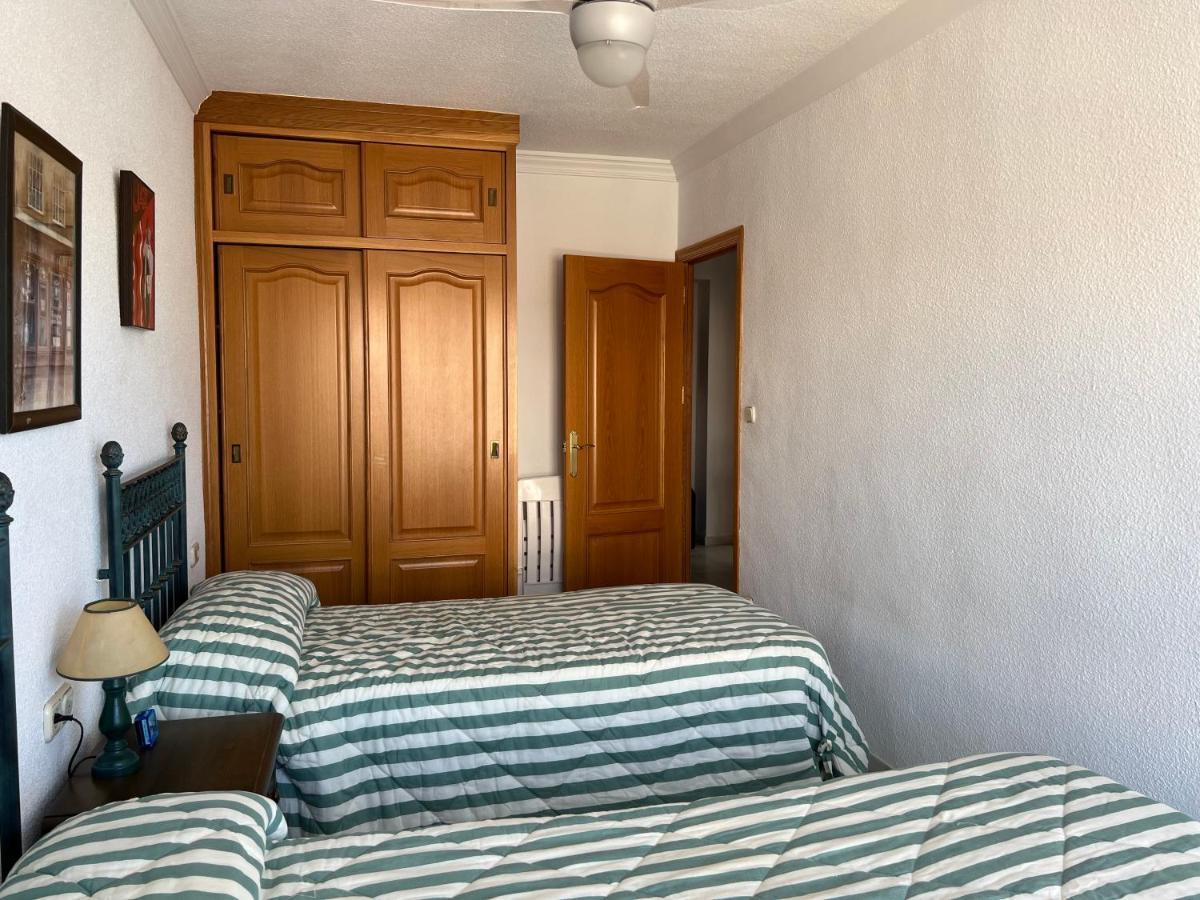 Primera Linea De Playa En Bahía De Levante,águilas Apartamento Águilas