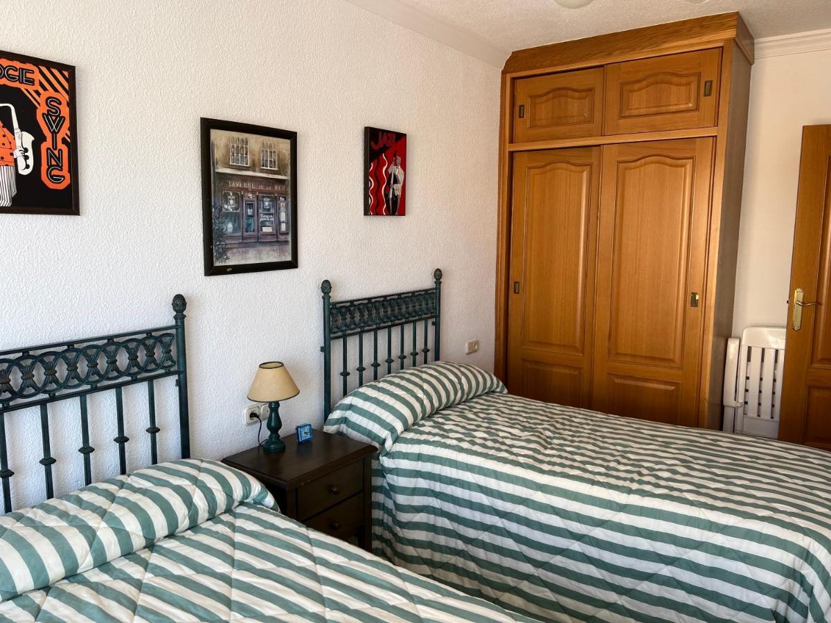 Apartamento Primera Linea De Playa En Bahía De Levante,águilas