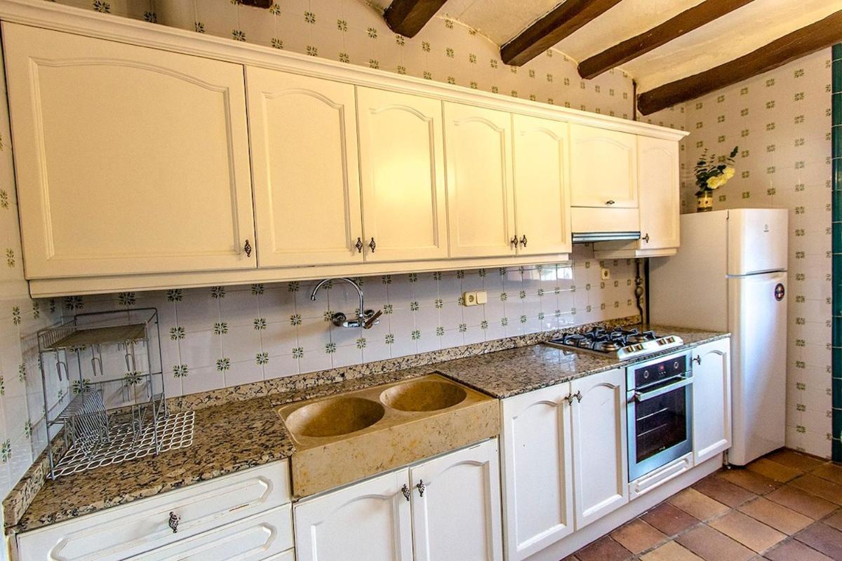 Catalunya Casas Country Chateau For 22 Persons - Close To Sitges! * Les Masuques
