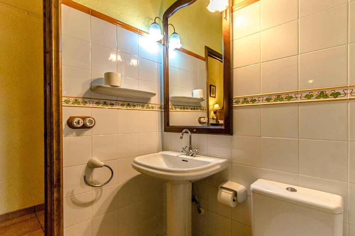 Villa Catalunya Casas Country Chateau For 22 Persons - Close To Sitges! Les Masuques