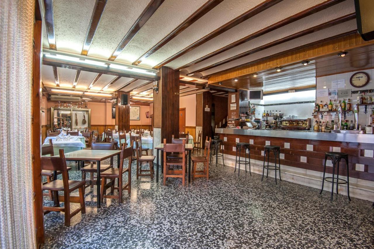 Pensión Restaurante El Castillo 3*