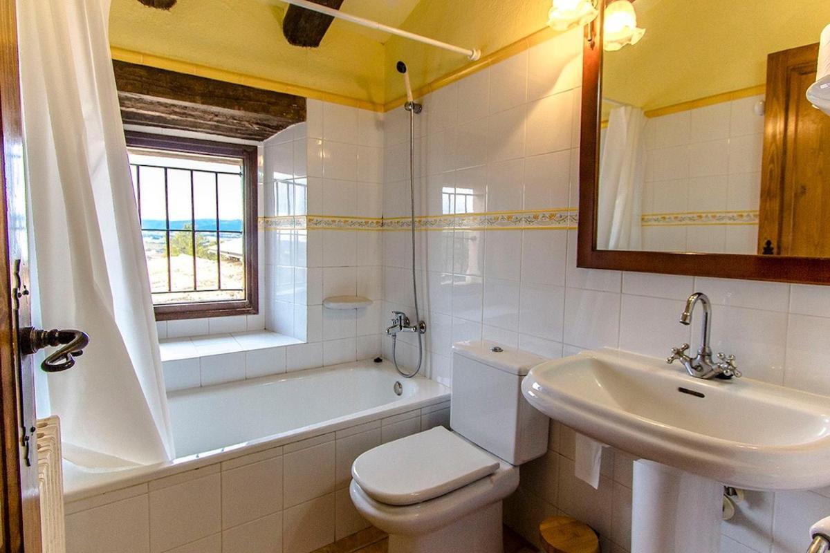 Villa Catalunya Casas Country Chateau For 22 Persons - Close To Sitges!