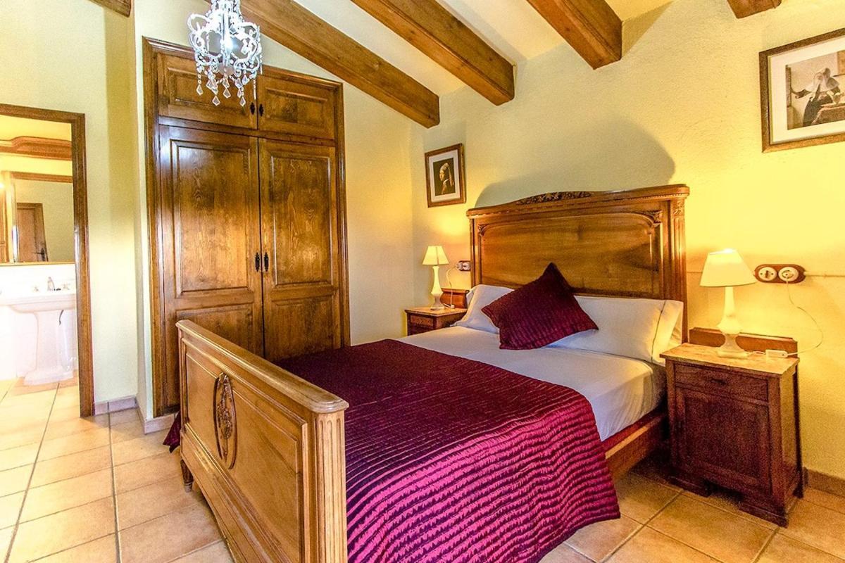 Catalunya Casas Country Chateau For 22 Persons - Close To Sitges! * Les Masuques
