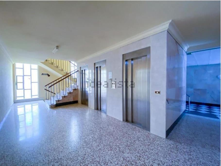 Apartamento Beachfront Madrid 709 *