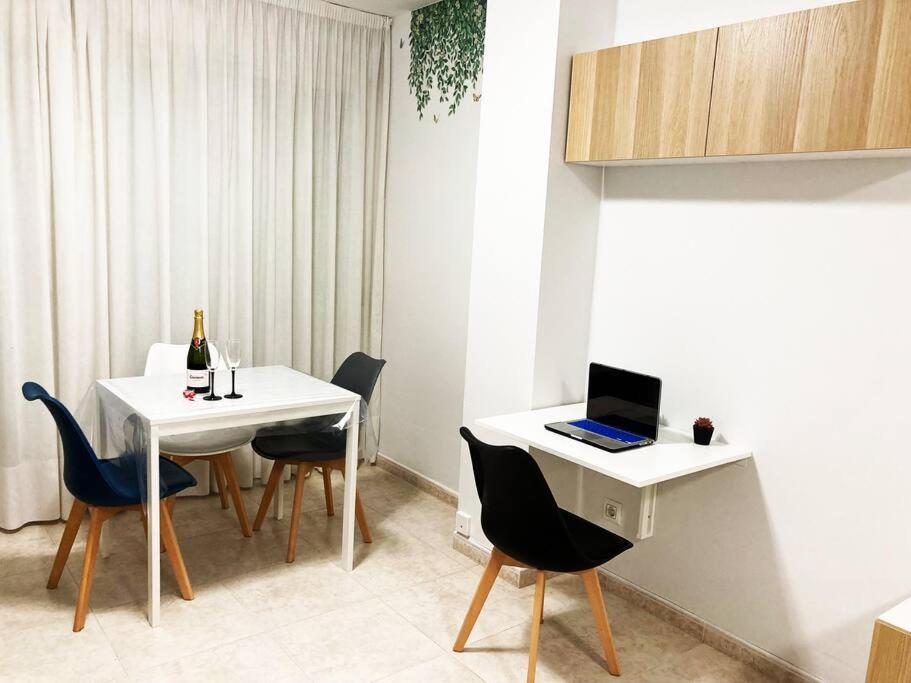 Apartment Lujoso Apto A 30 Metros De La Playa