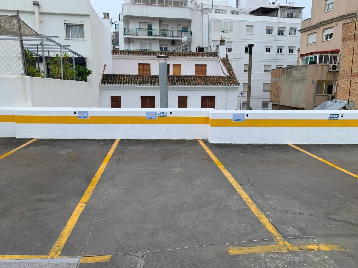 B Apartment *