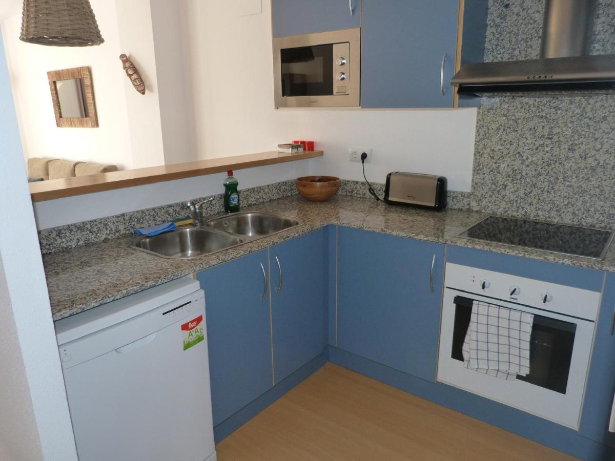 2 Beds, 2 Baths With Great Views And Pool * Rosas