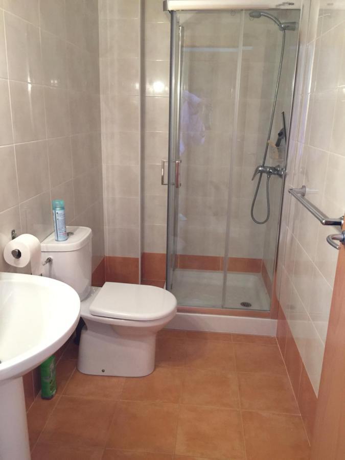 2 Beds, 2 Baths With Great Views And Pool Rosas