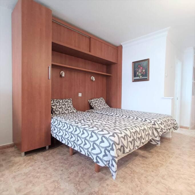 Apartment Beachfront Don Paco Patalavaca