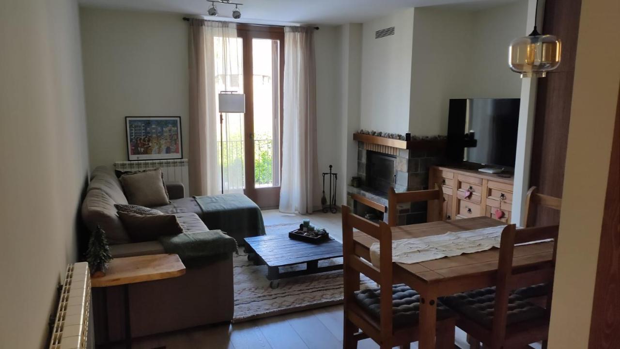 Ca La Nena Apartment