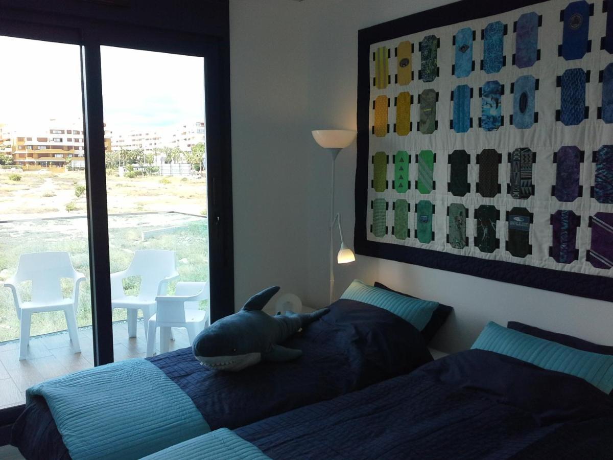 Super Zeezicht In Eerste Lijn Met Verwarmd Zwembad En Fitness Apartment *