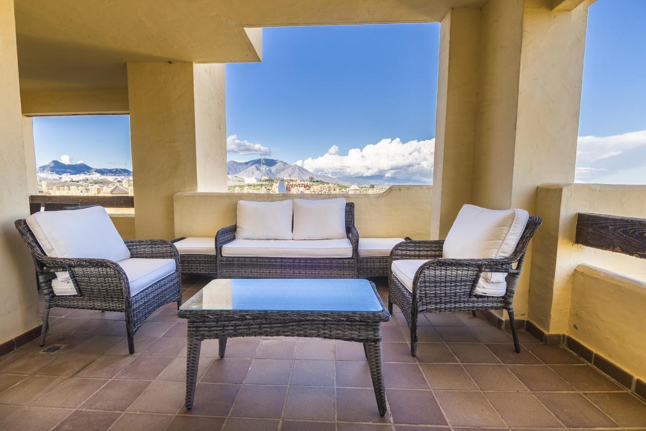 2134-modern With Terrace Sea View