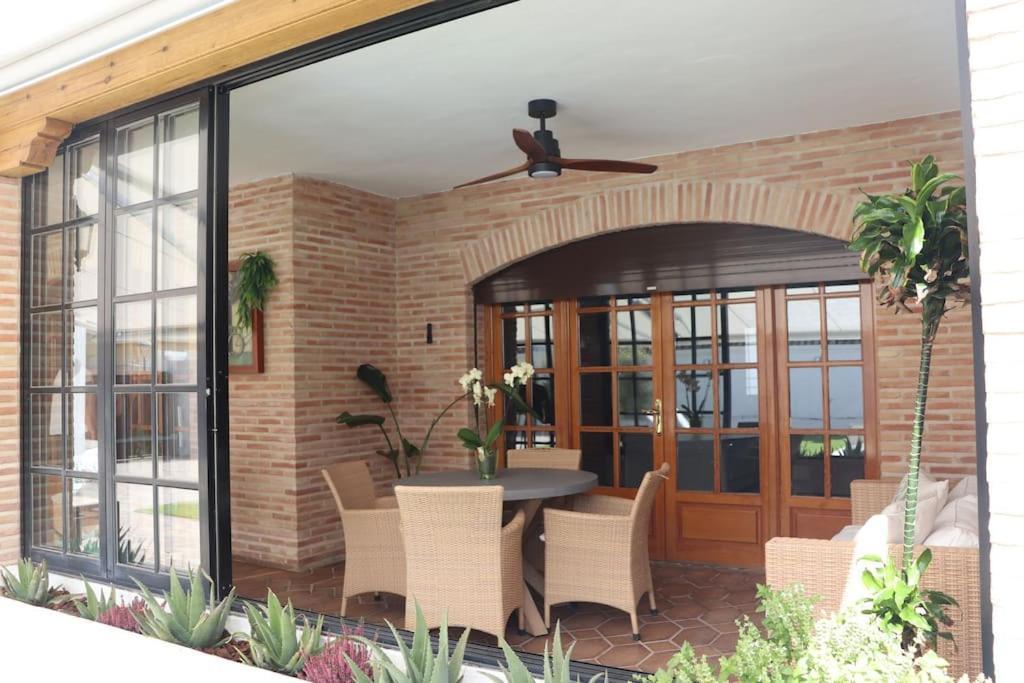 La Casa De Enfrente Herencia